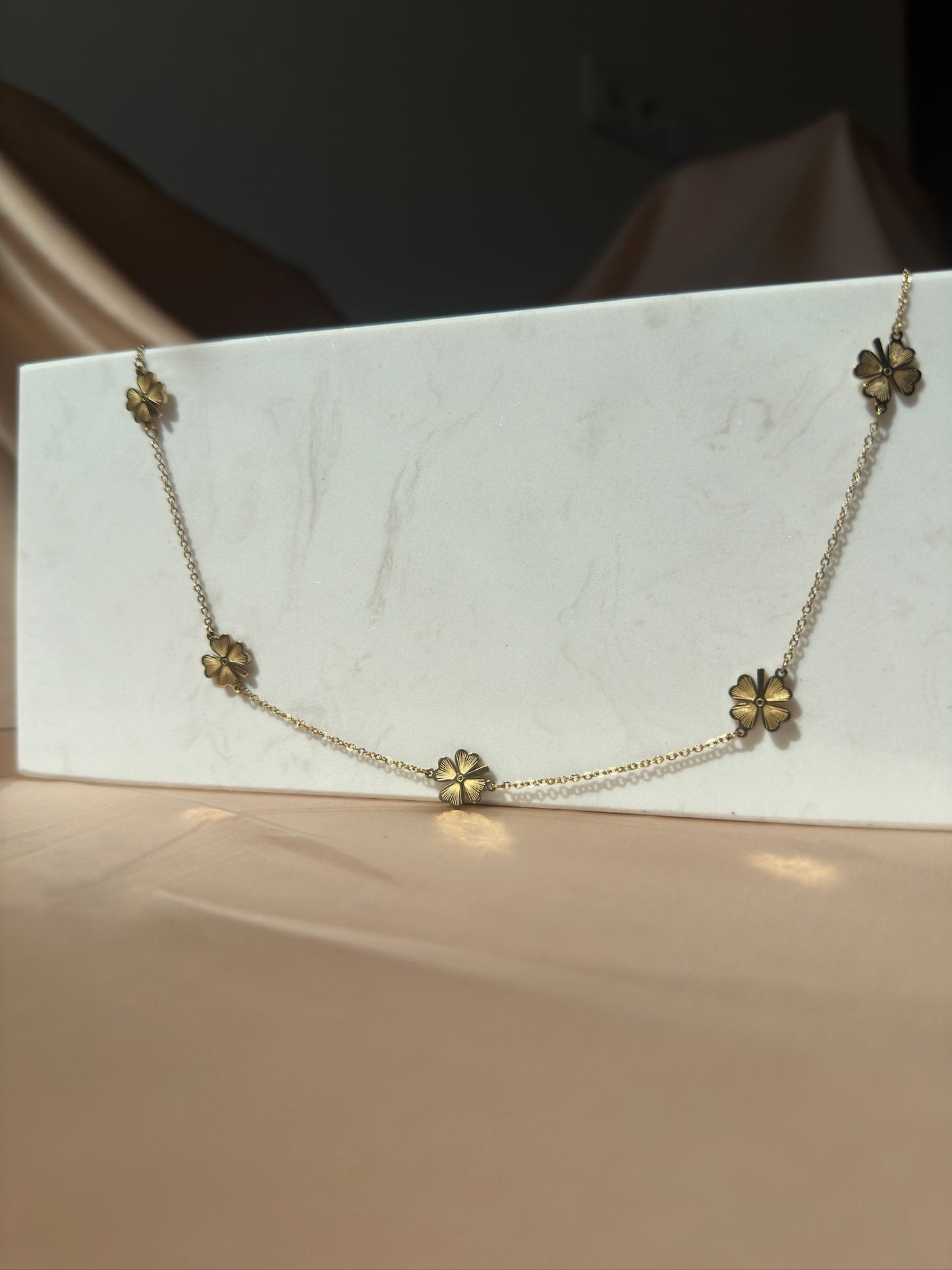Collier Delisia