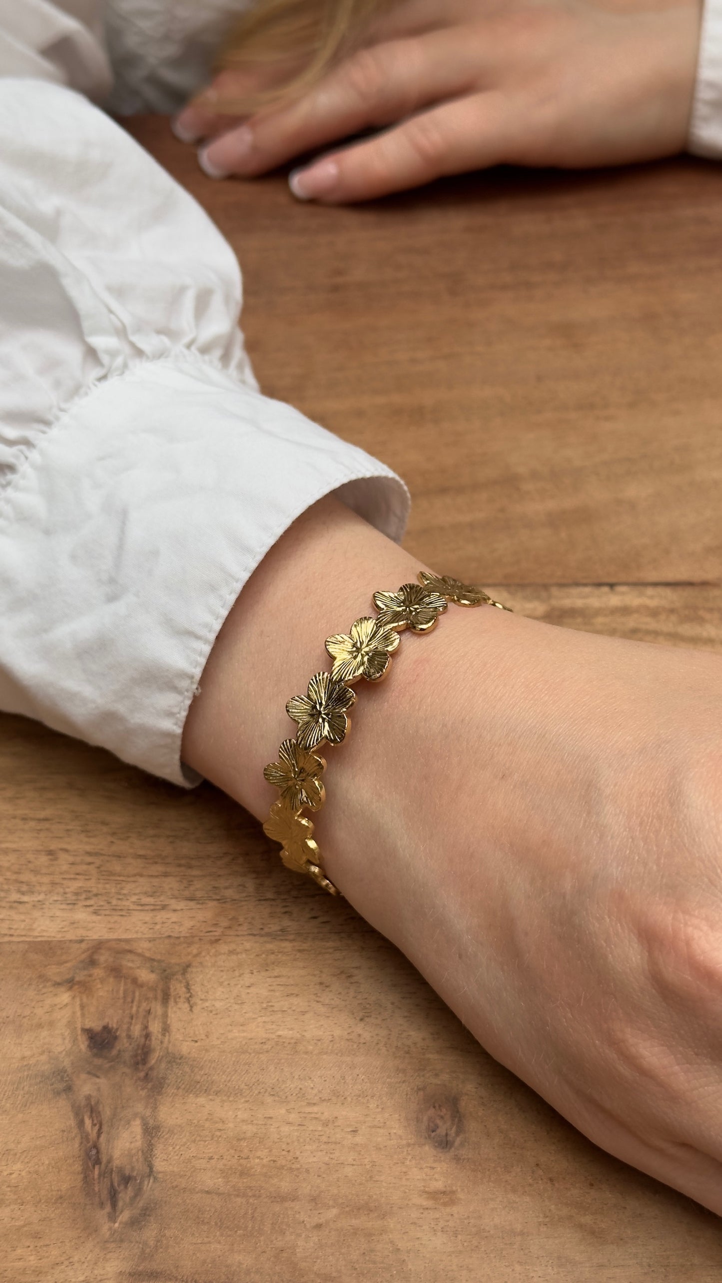 Bracelet